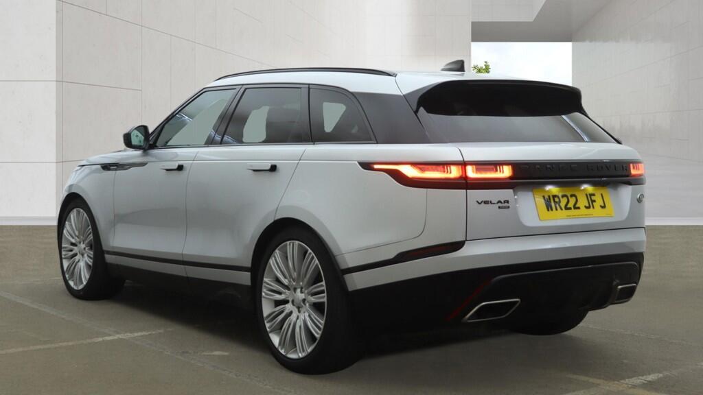 Land Rover Range Rover Velar - Image 12