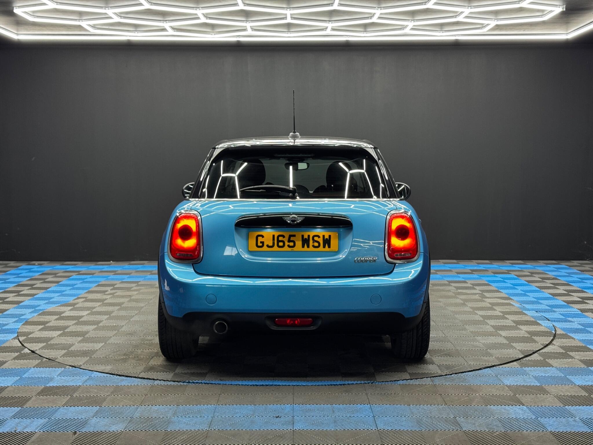 MINI Hatch - Image 6
