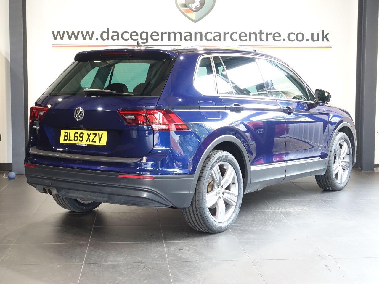 Volkswagen Tiguan - Image 6