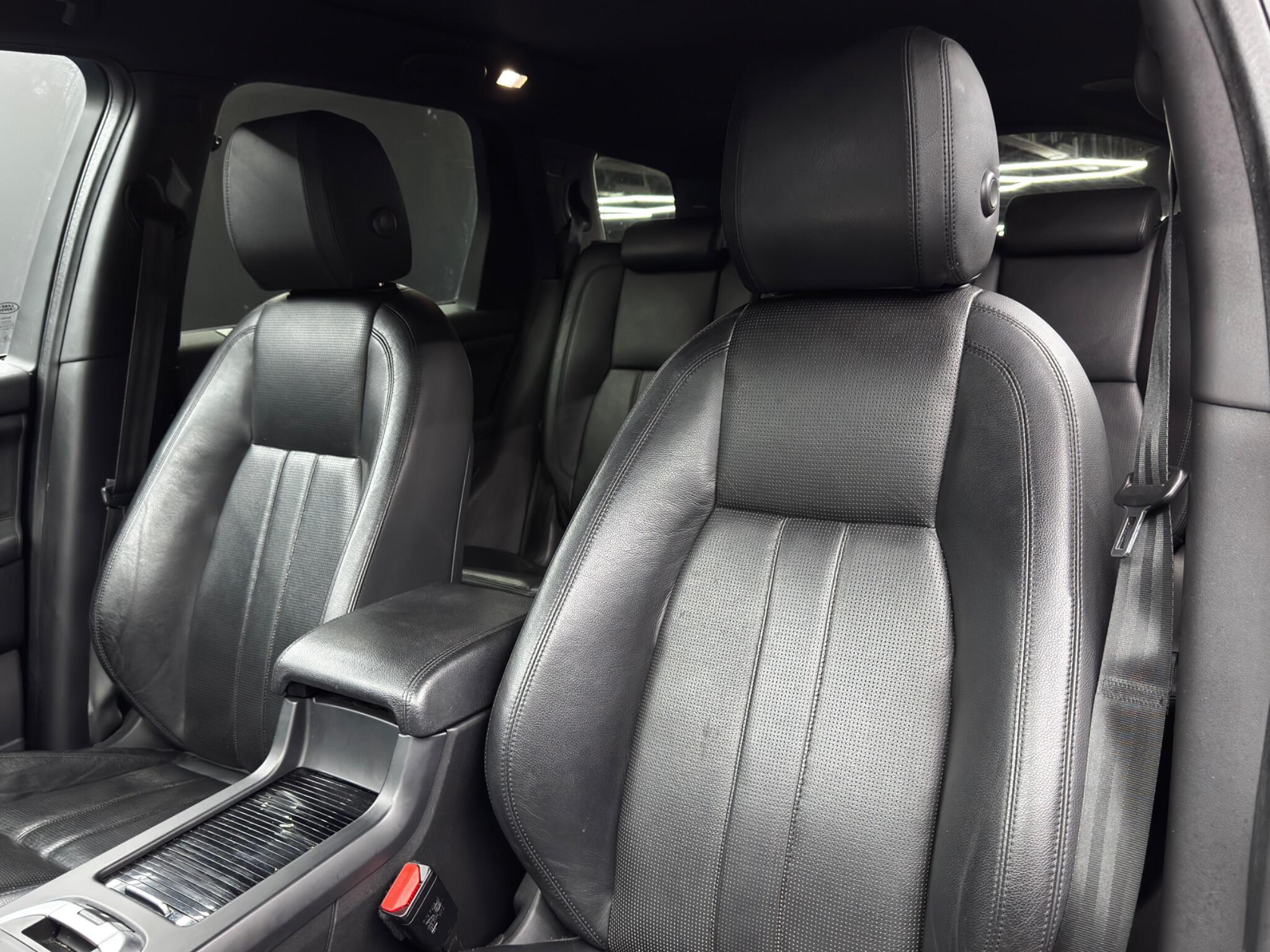 Land Rover DISCOVERY SPORT - Image 14