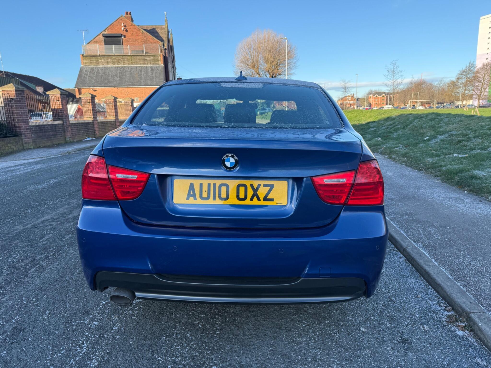 BMW 3 Series - Image 12