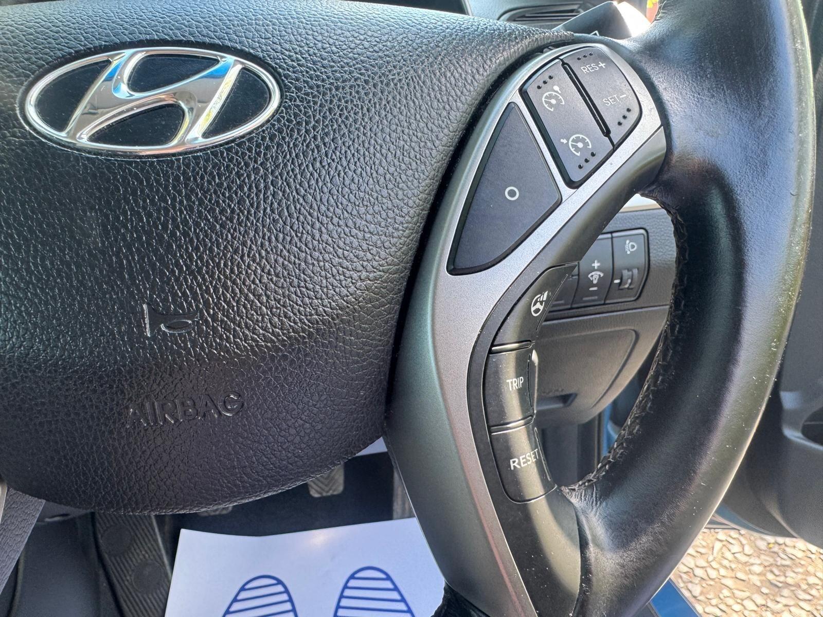 Hyundai i30 - Image 30