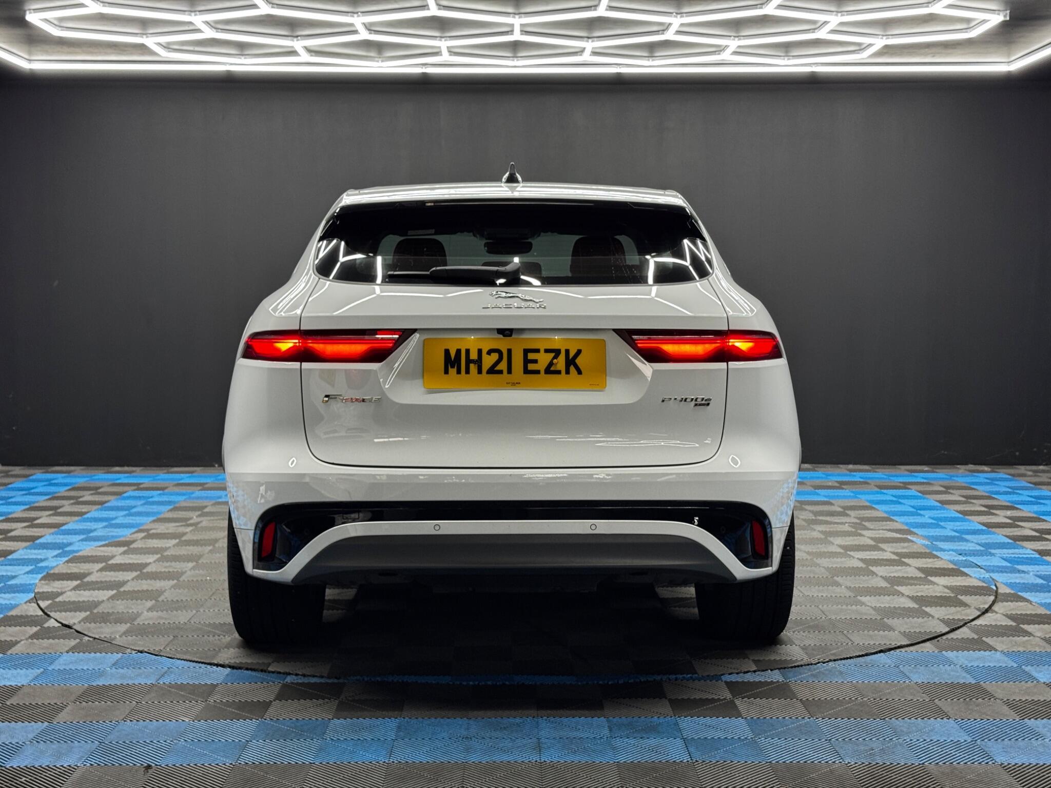 Jaguar F-Pace - Image 6
