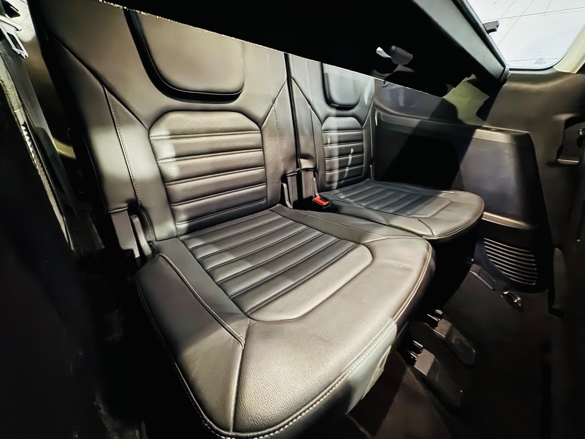 Ford Galaxy - Image 11