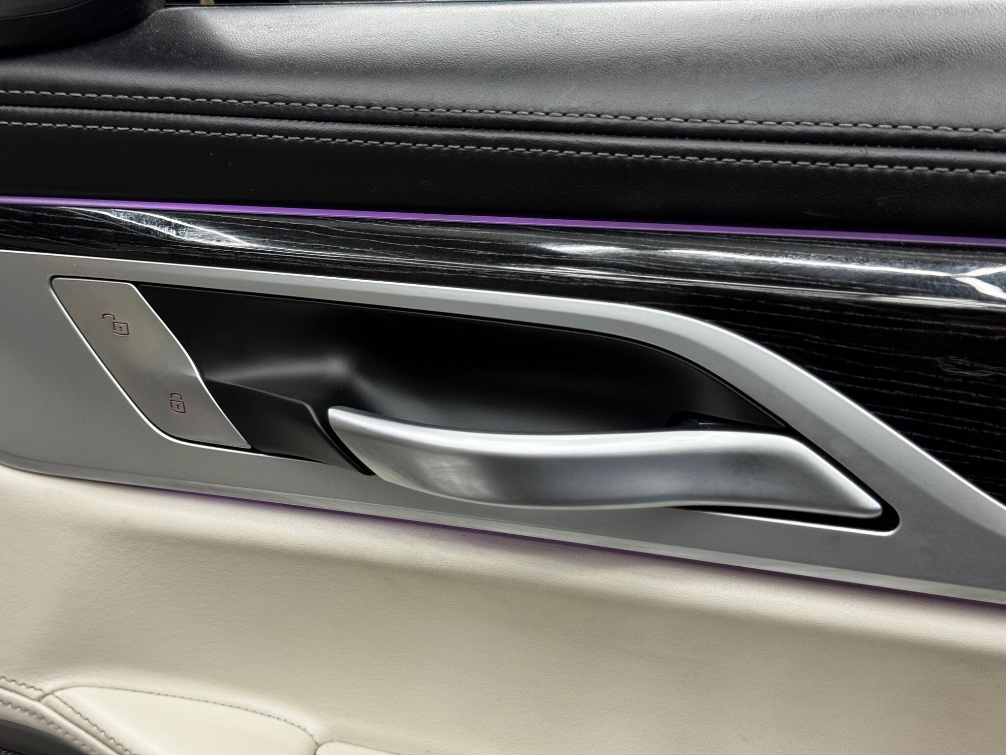 BMW 7 Series - Image 50