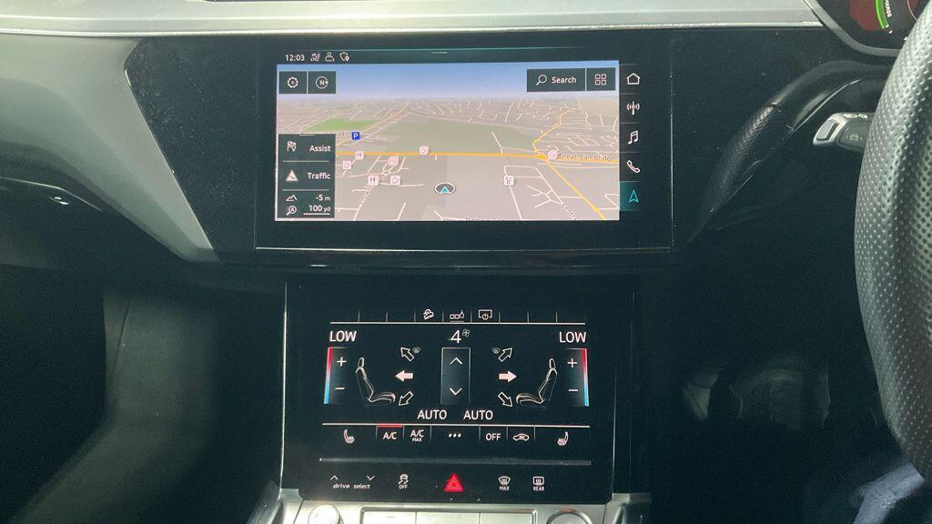 Audi E-Tron - Image 2