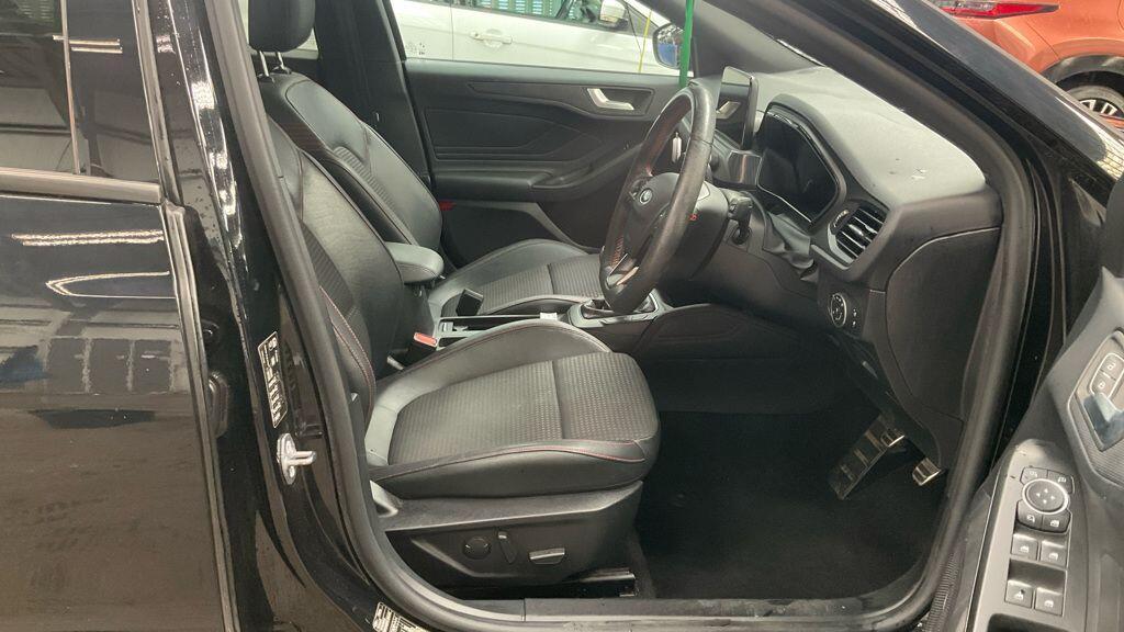 Ford Focus - Image 3