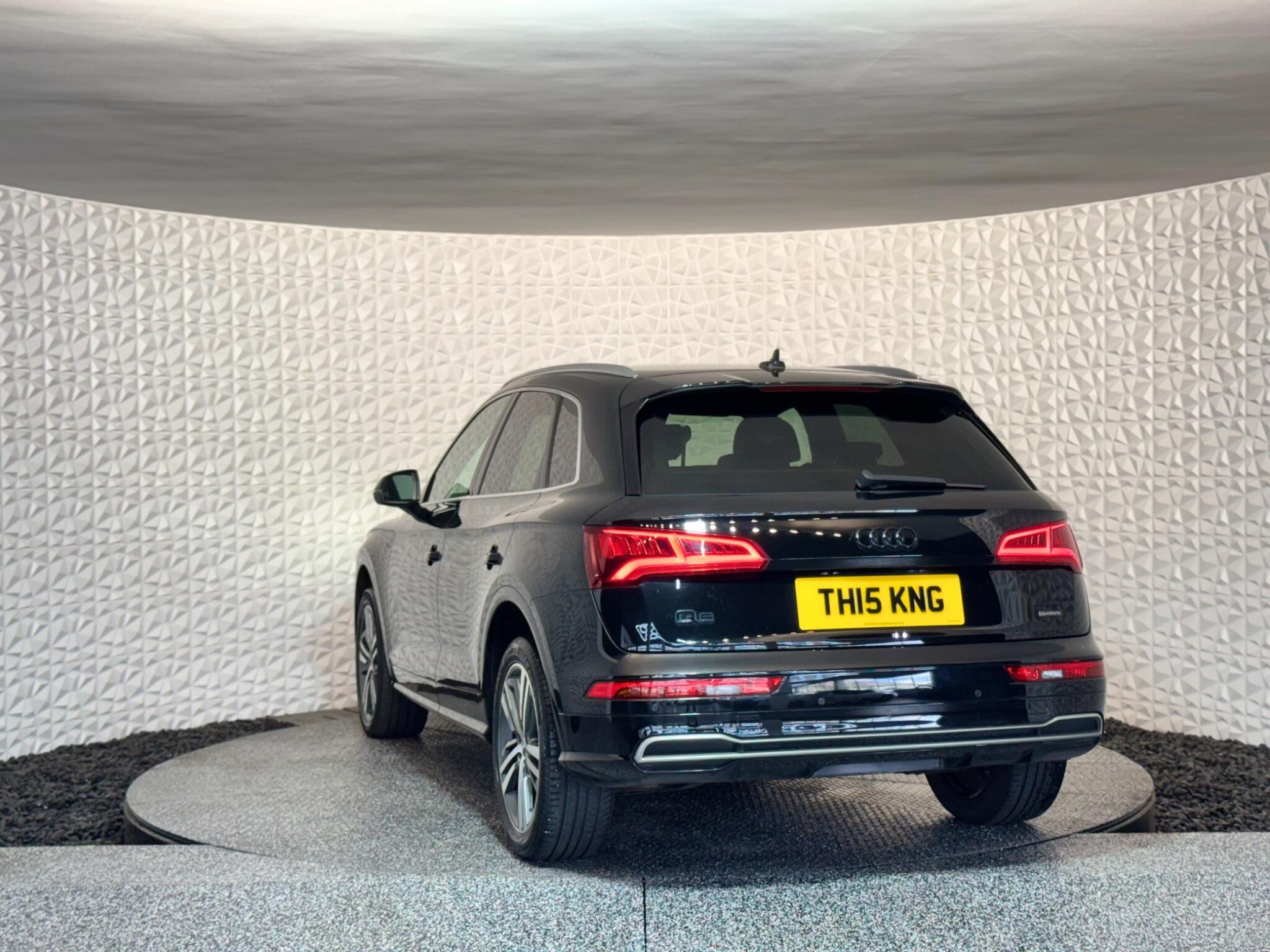 Audi Q5 - Image 13