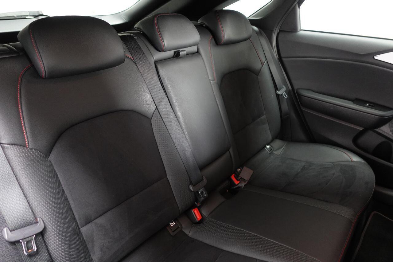 Kia ProCeed - Image 19