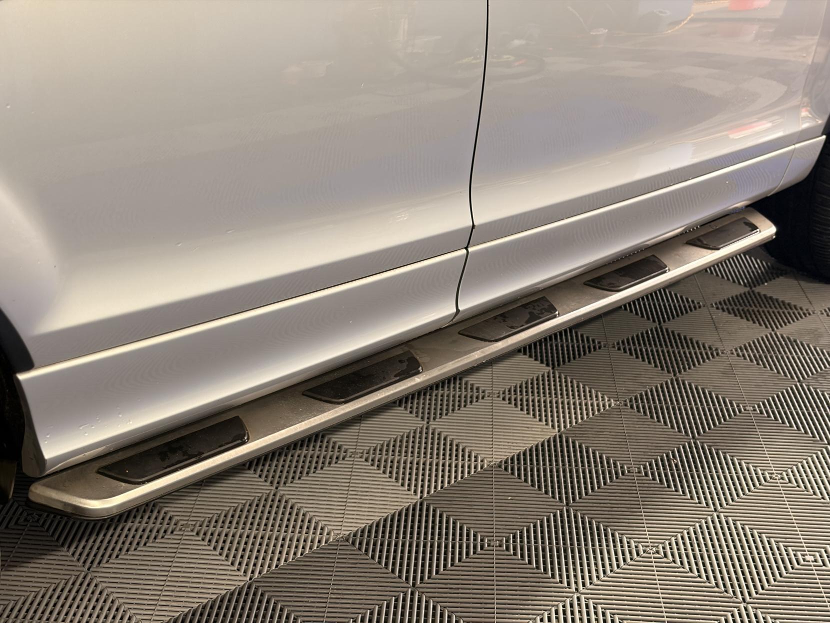 Audi Q7 - Image 15