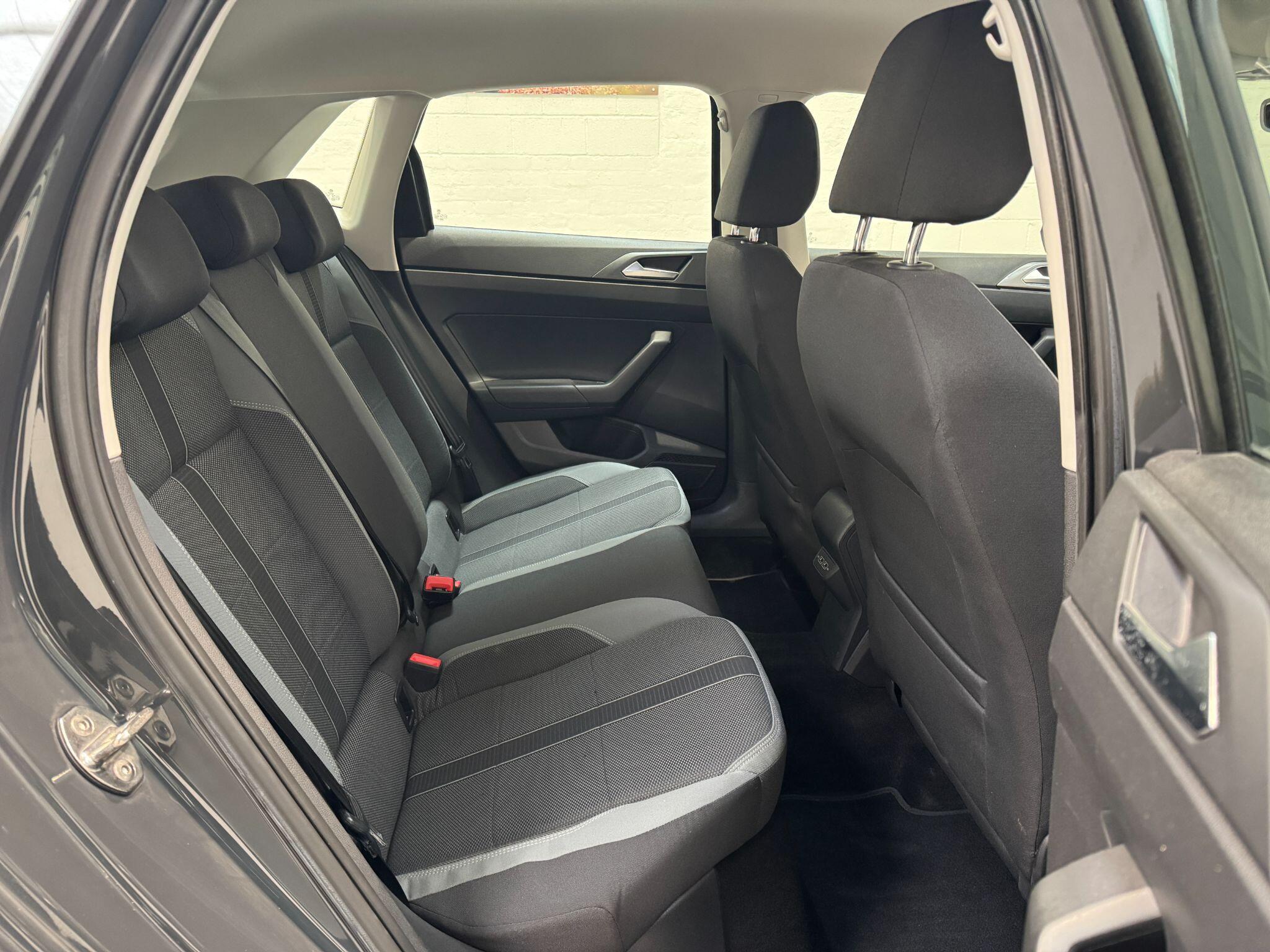 Volkswagen Polo - Image 20