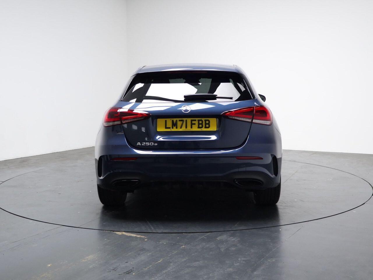 Mercedes-benz A-CLASS - Image 11