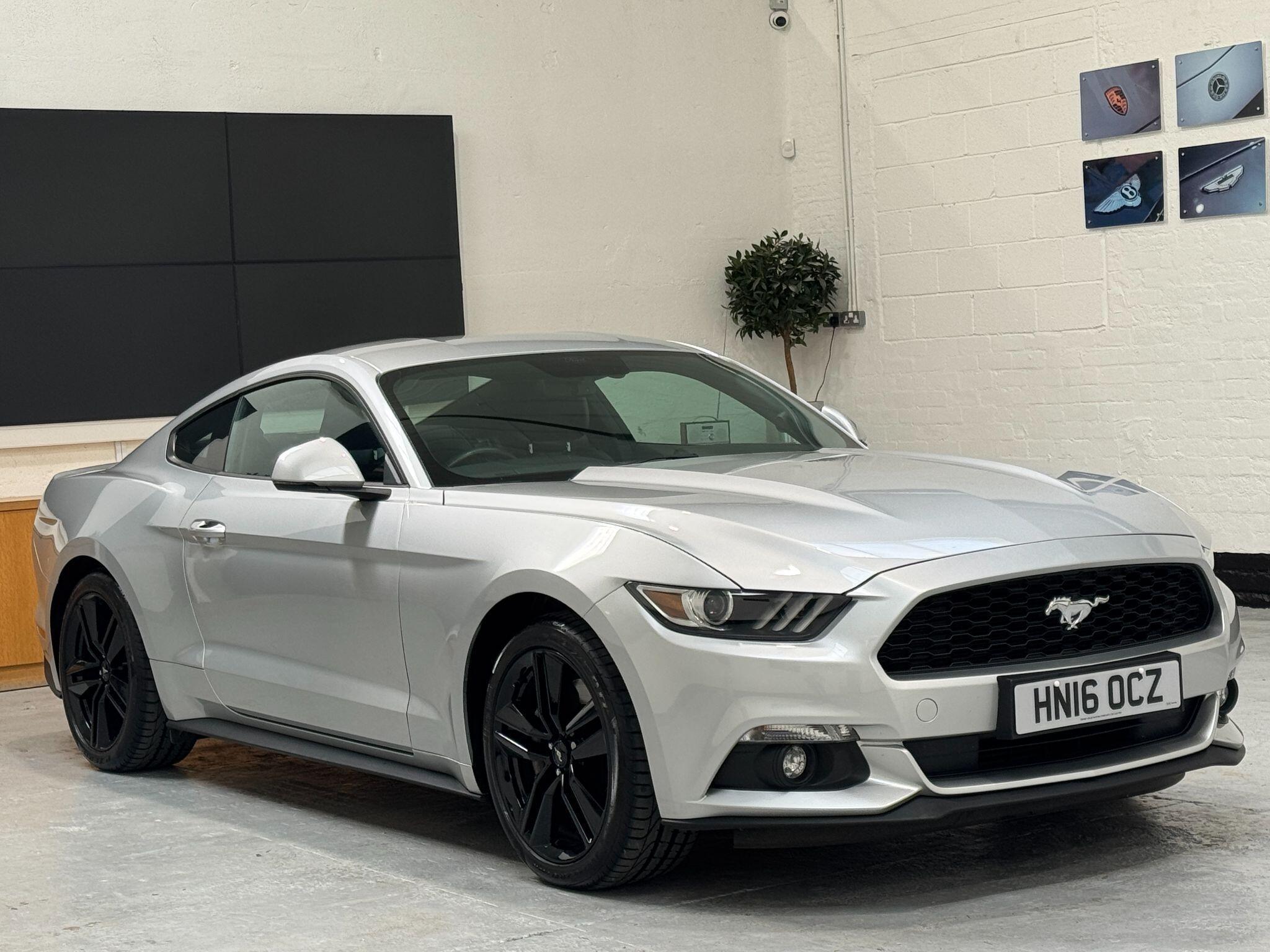 Ford Mustang - Image 7