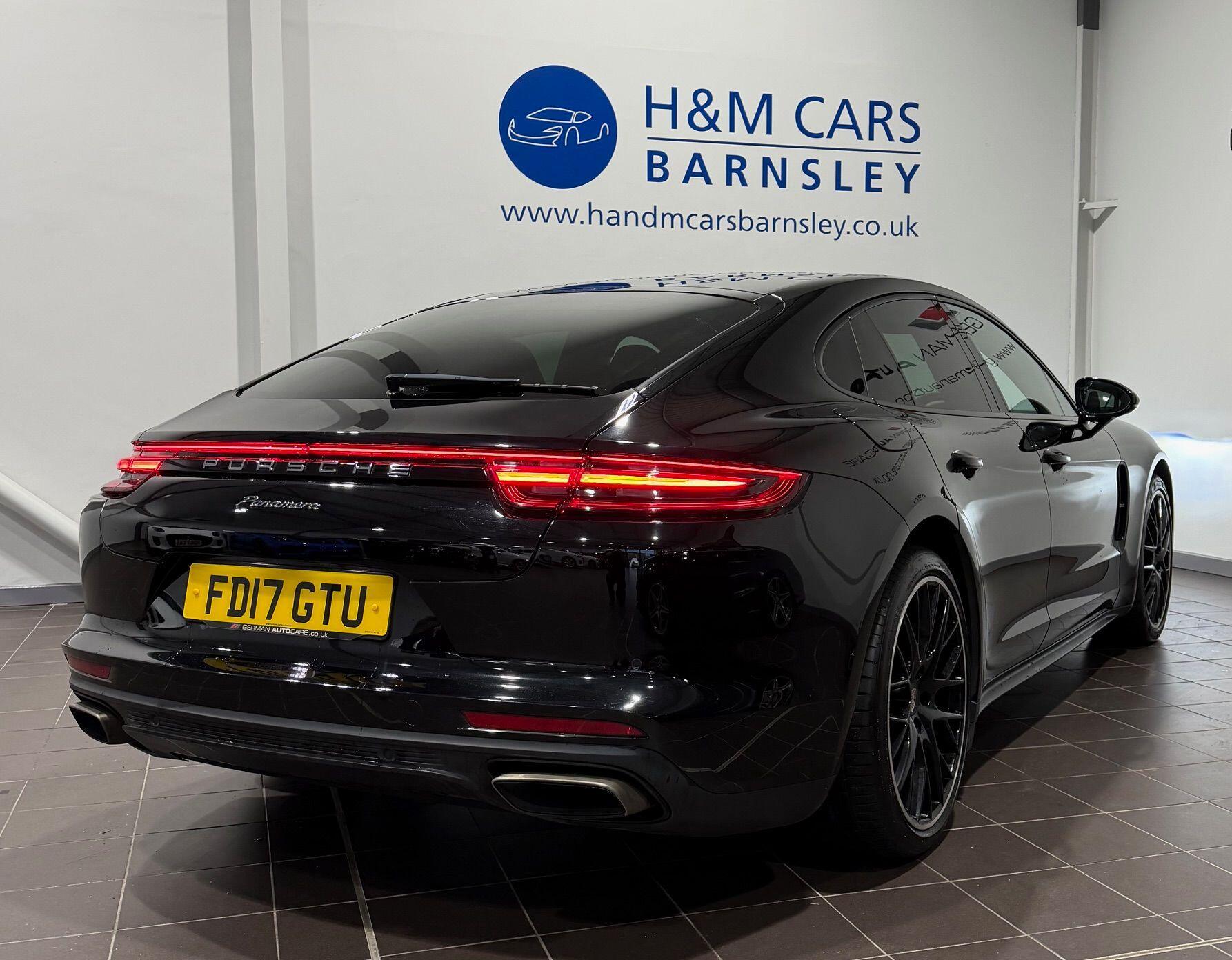 Porsche Panamera - Image 8