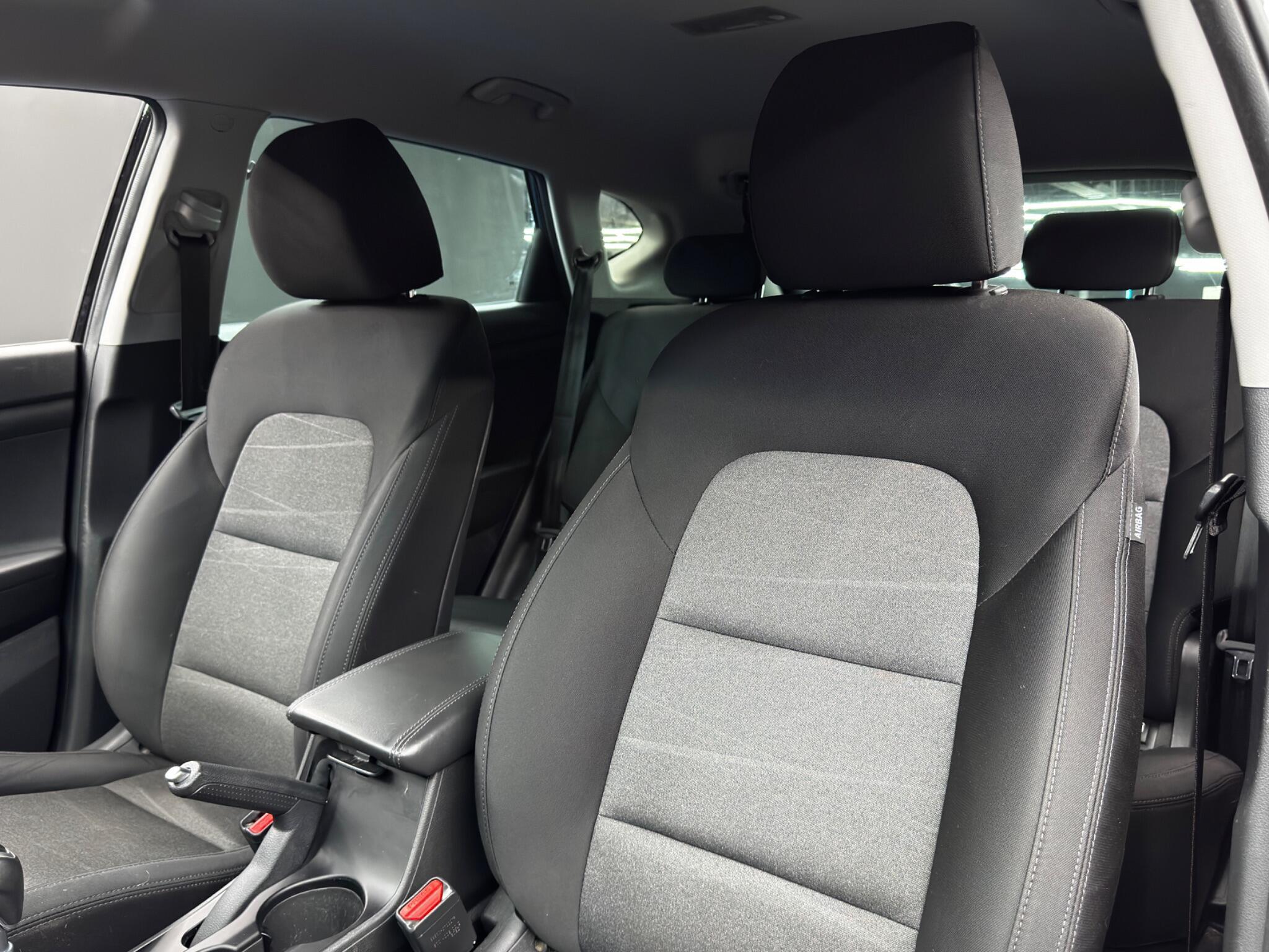 Hyundai Tucson - Image 14