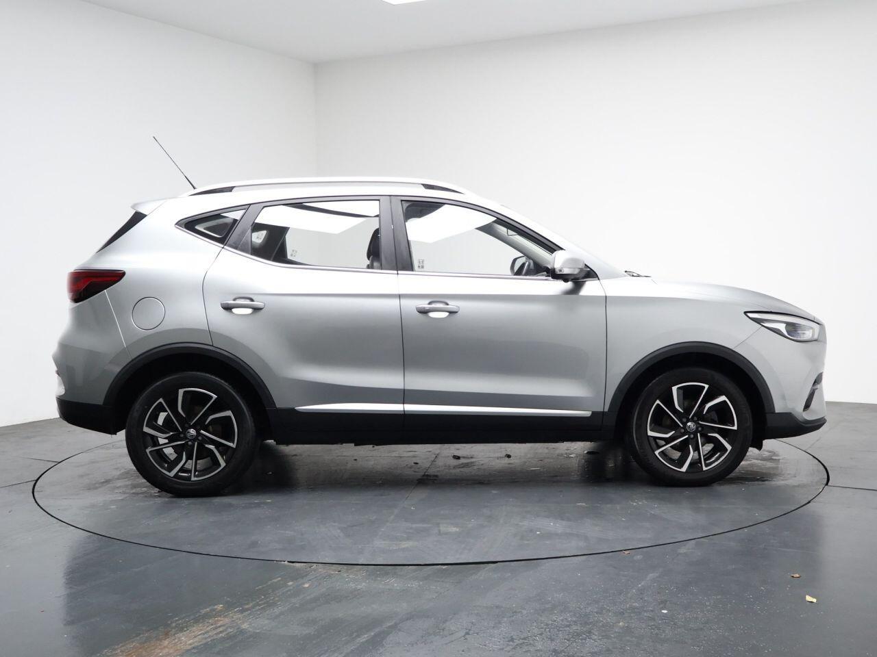 MG MG ZS - Image 14