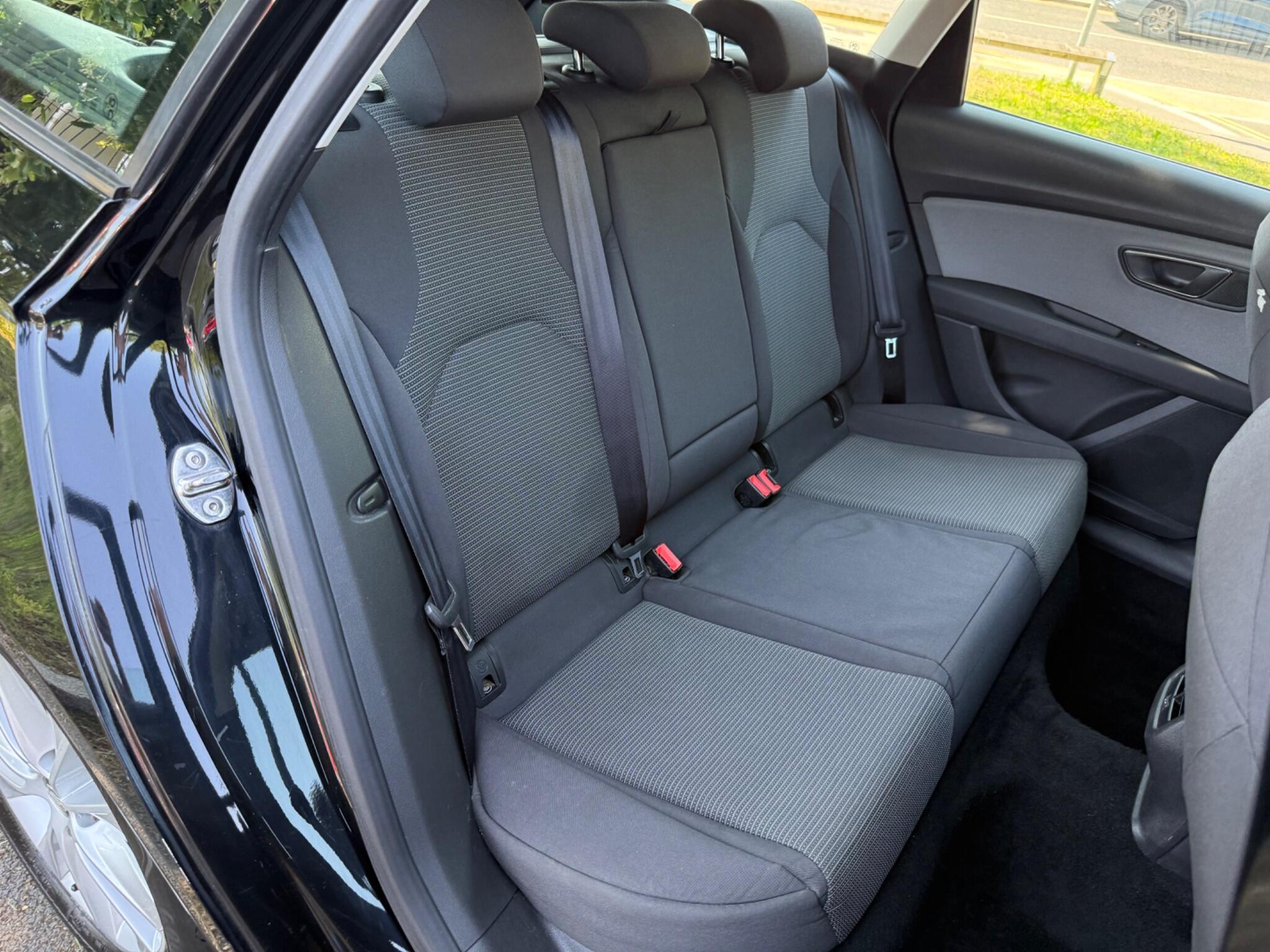 SEAT Leon - Image 15