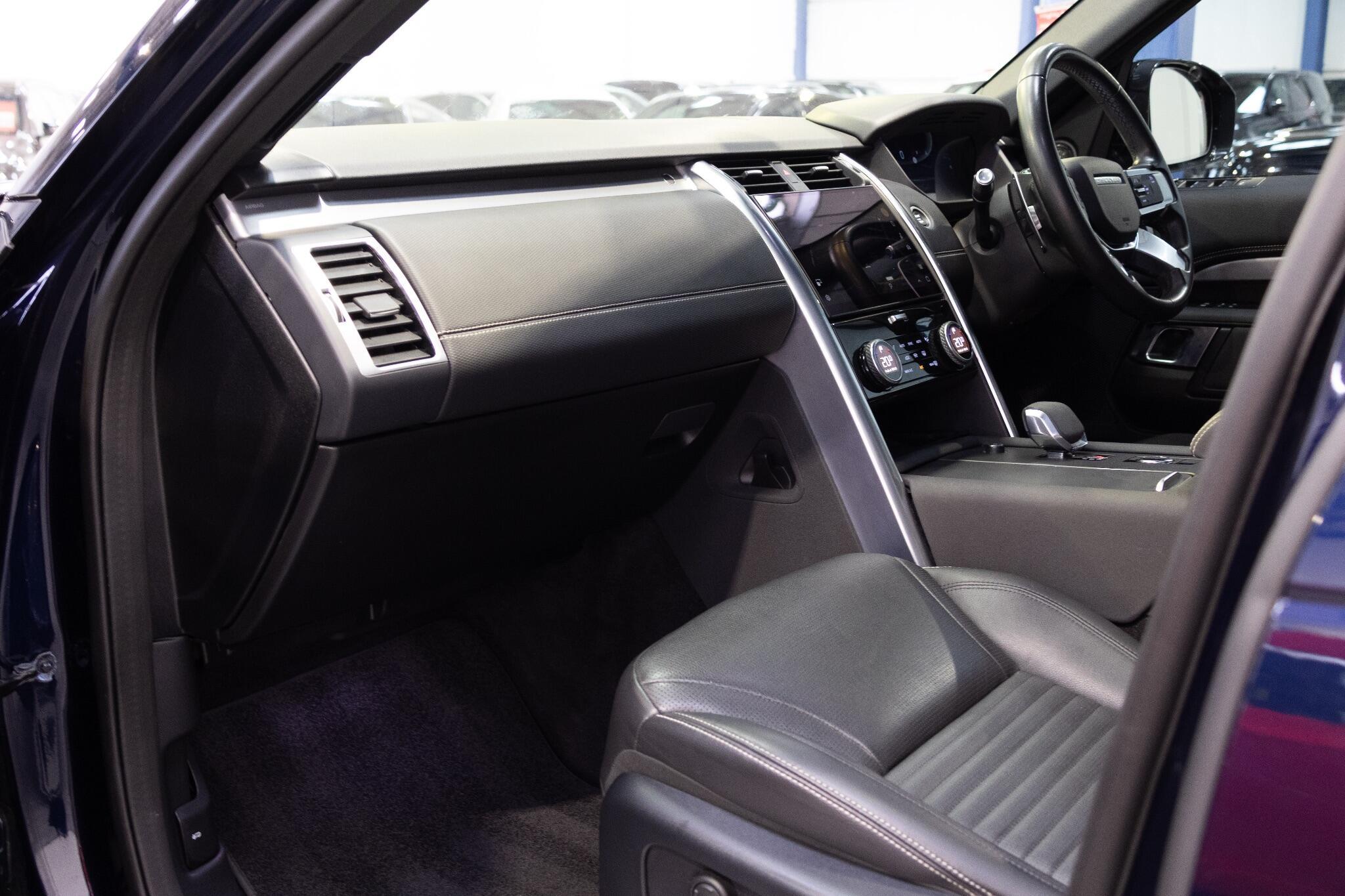 Land Rover Discovery - Image 17