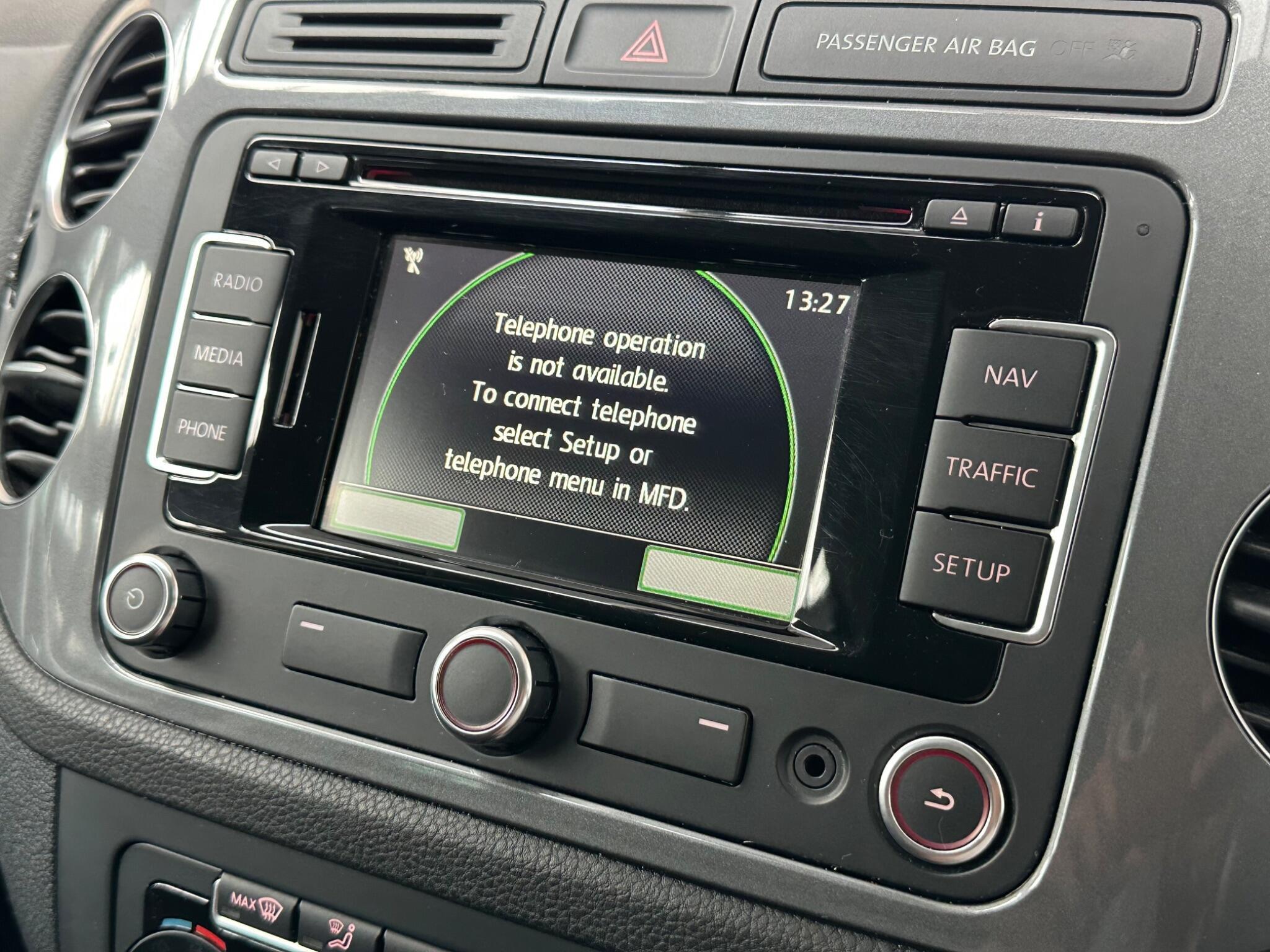 Volkswagen Tiguan - Image 17