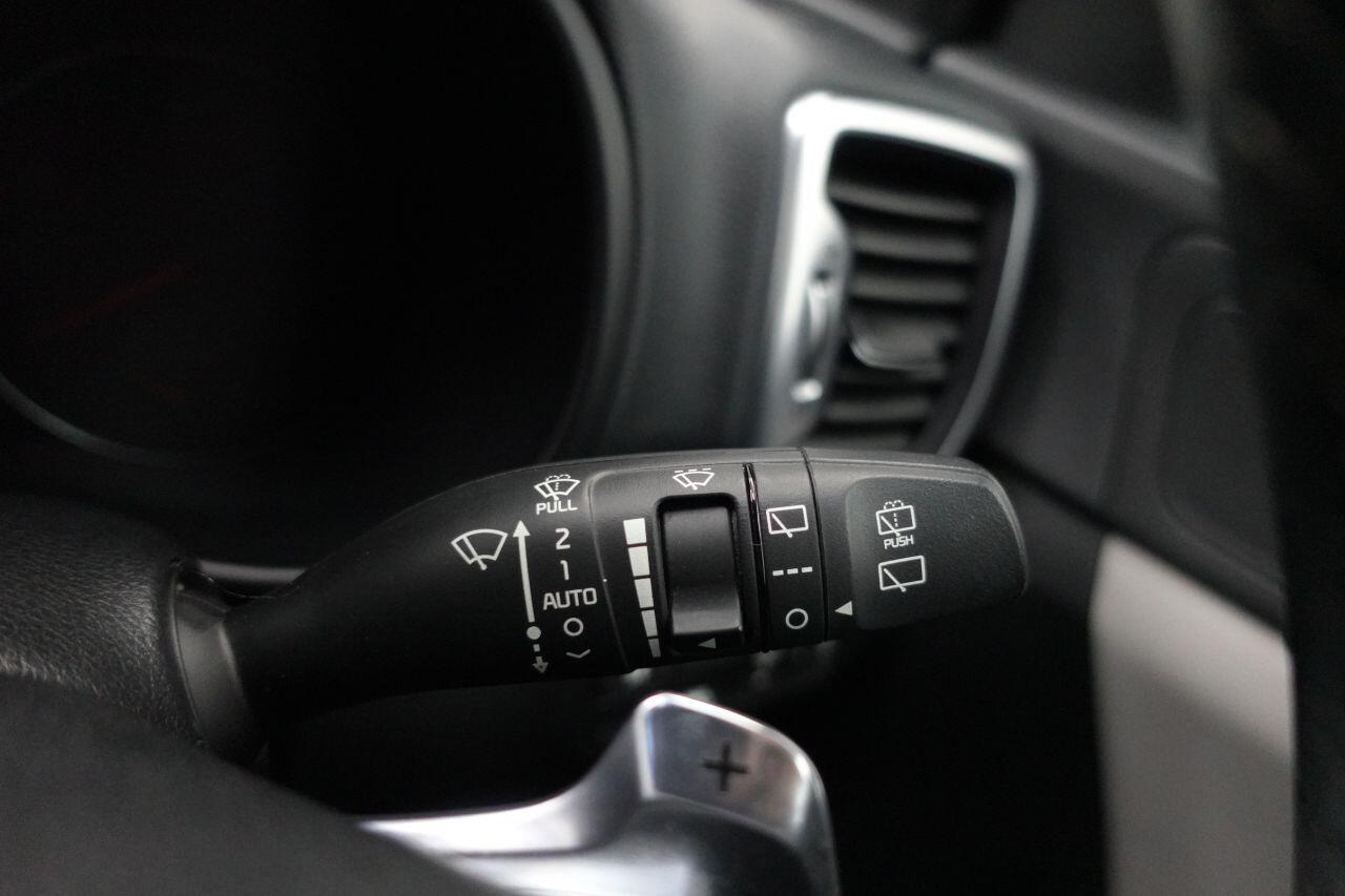 Kia Sportage - Image 12