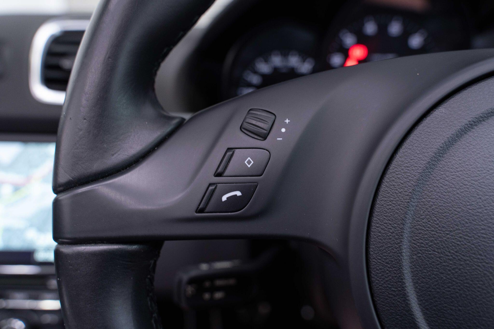 Porsche Boxster - Image 17