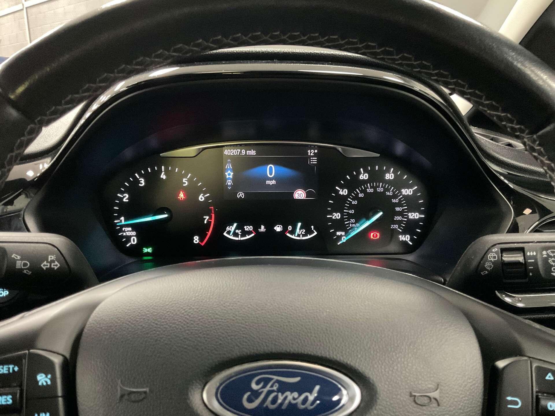 Ford Fiesta - Image 23