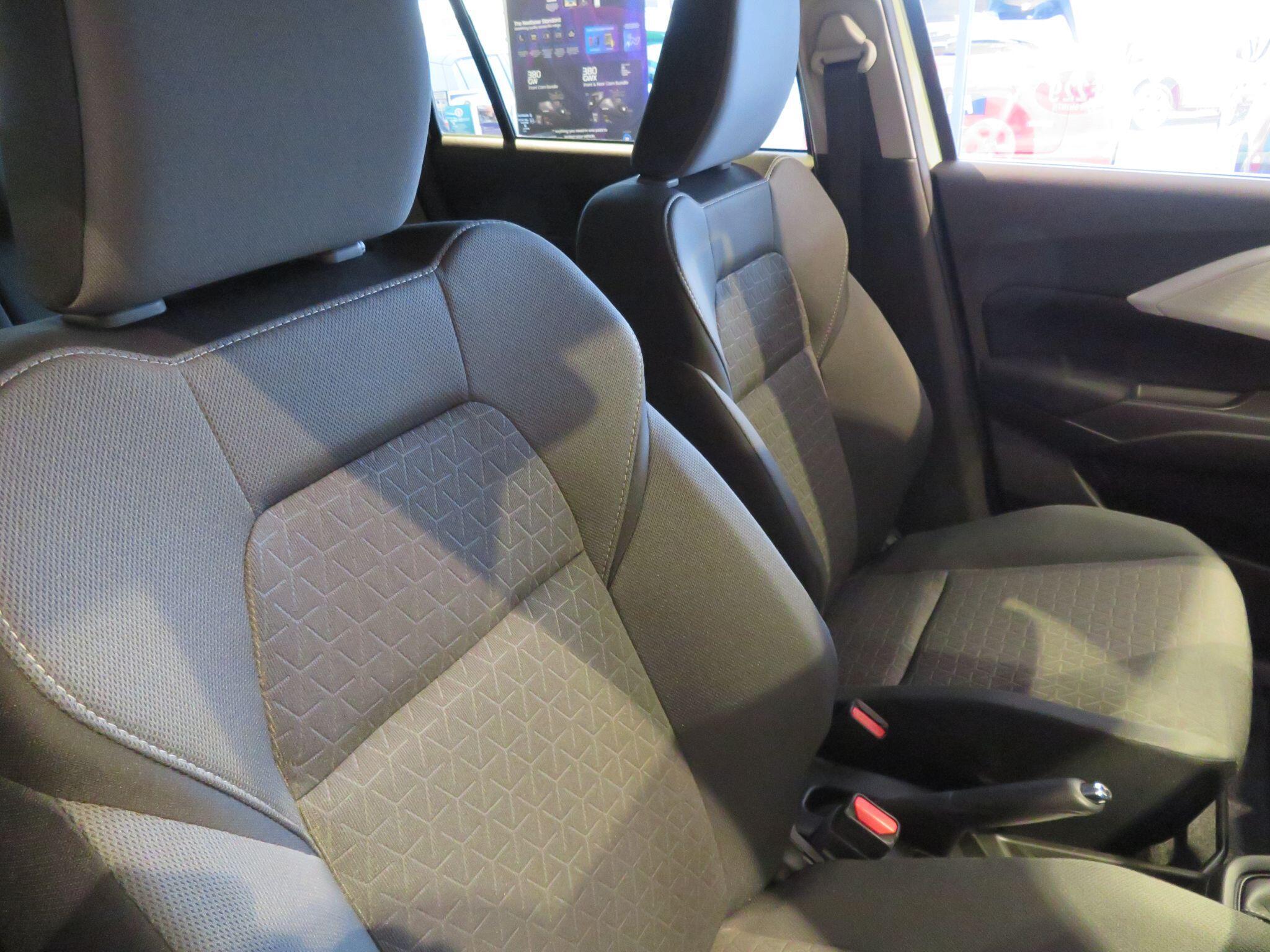 Suzuki Swift - Image 9