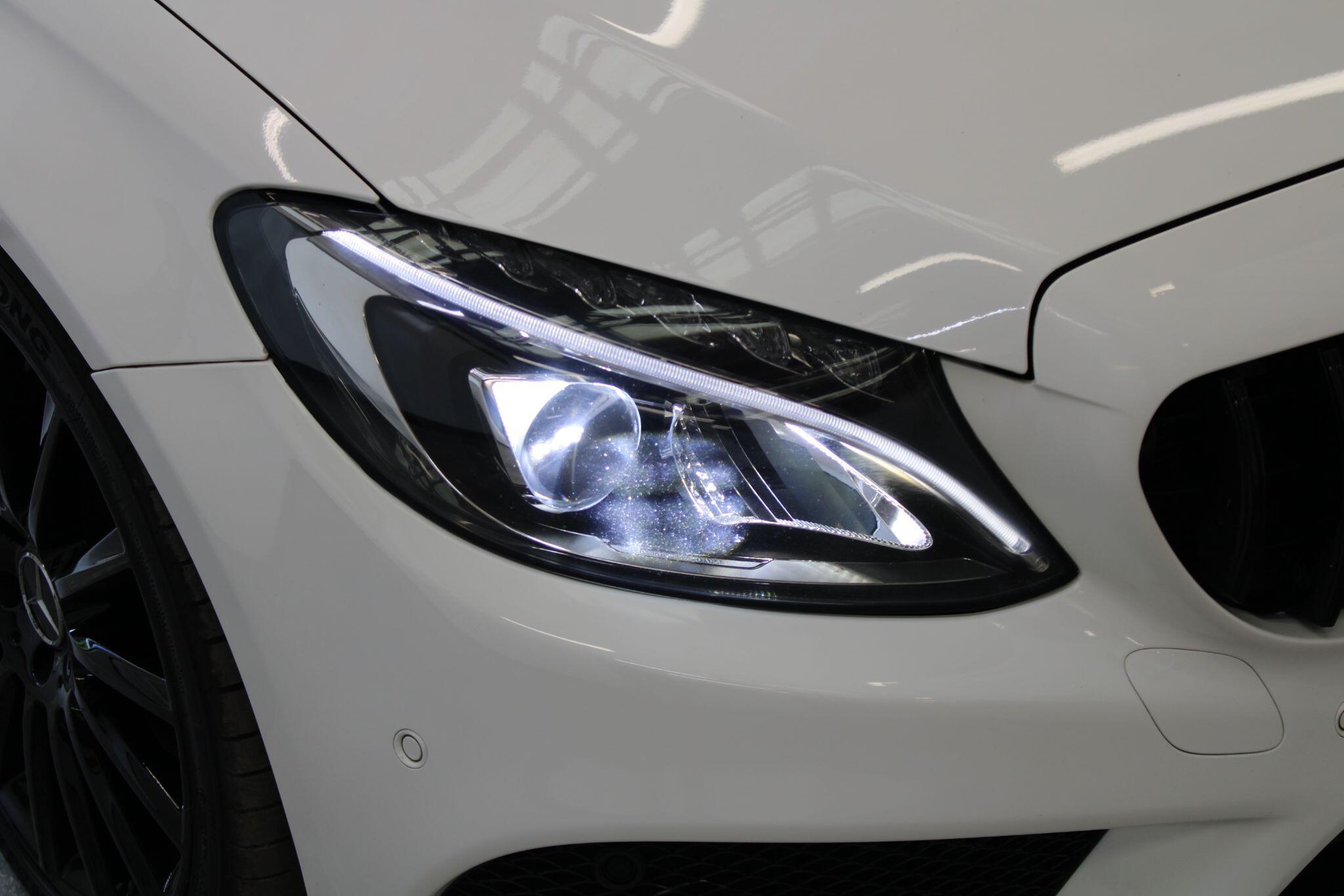 Mercedes C Class - Image 30