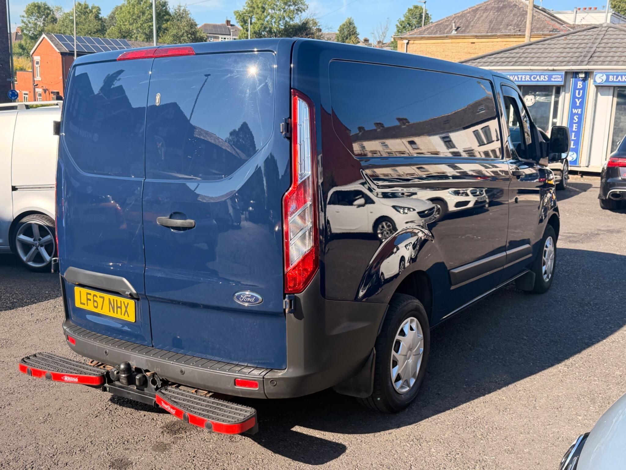 Ford Transit Custom - Image 7