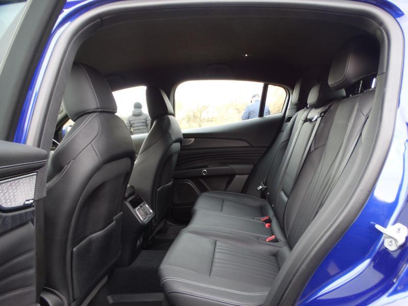 Maserati Grecale - Image 11