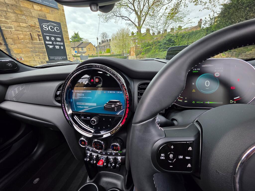 MINI Hatch - Image 65