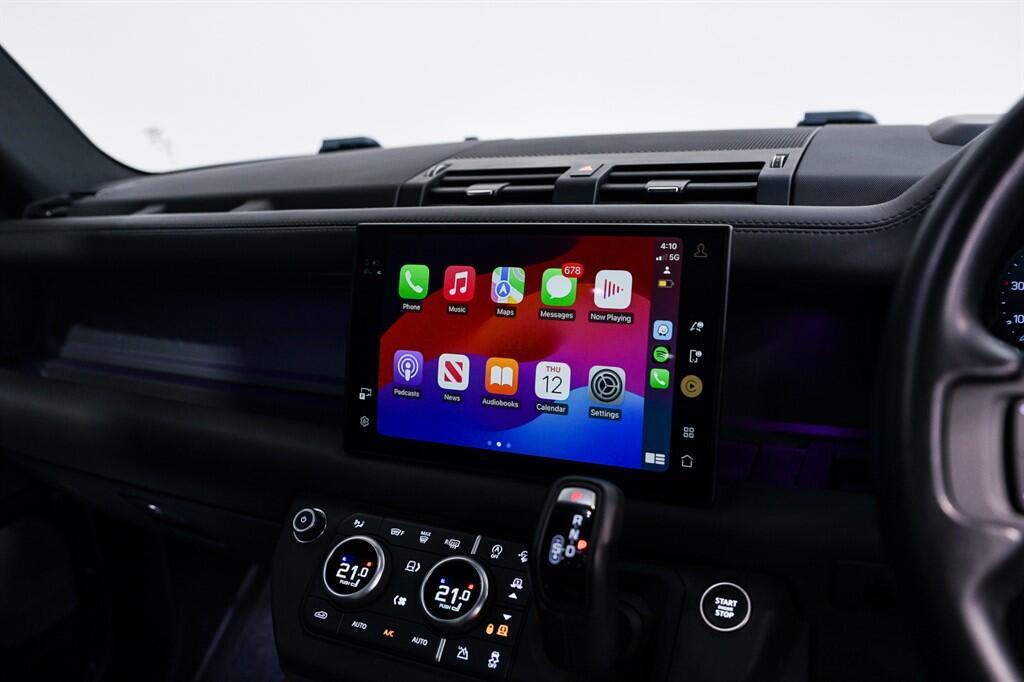 Land Rover Defender 130 - Image 26