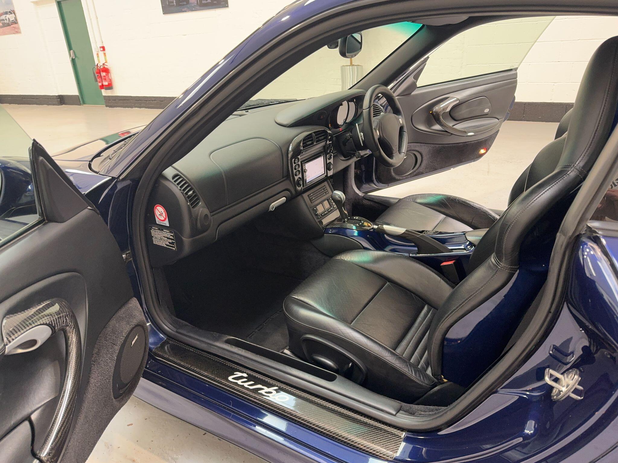 Porsche 911 - Image 51