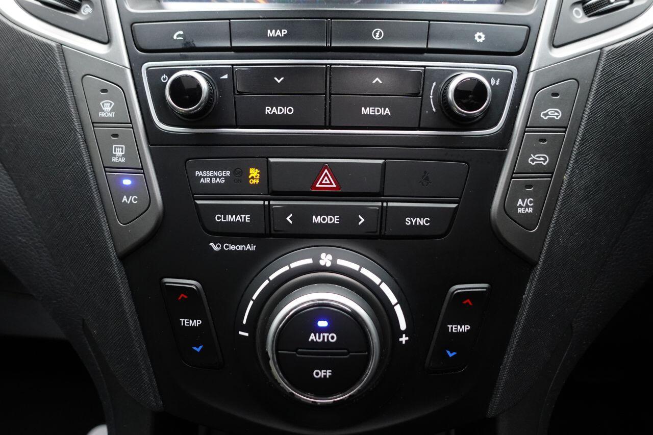 Hyundai Santa Fe - Image 30
