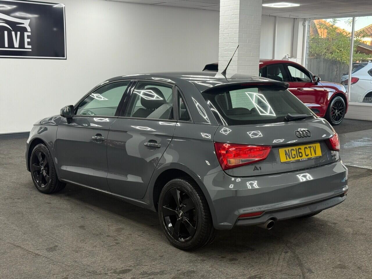 Audi A1 - Image 6