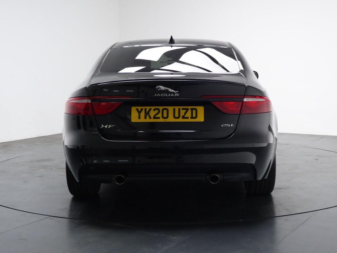 Jaguar XF - Image 6