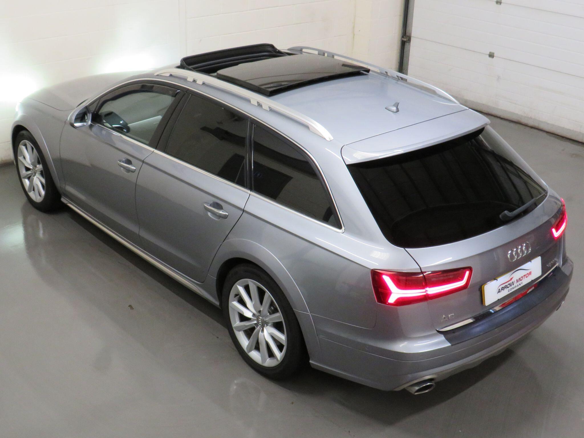 Audi A6 Allroad - Image 10