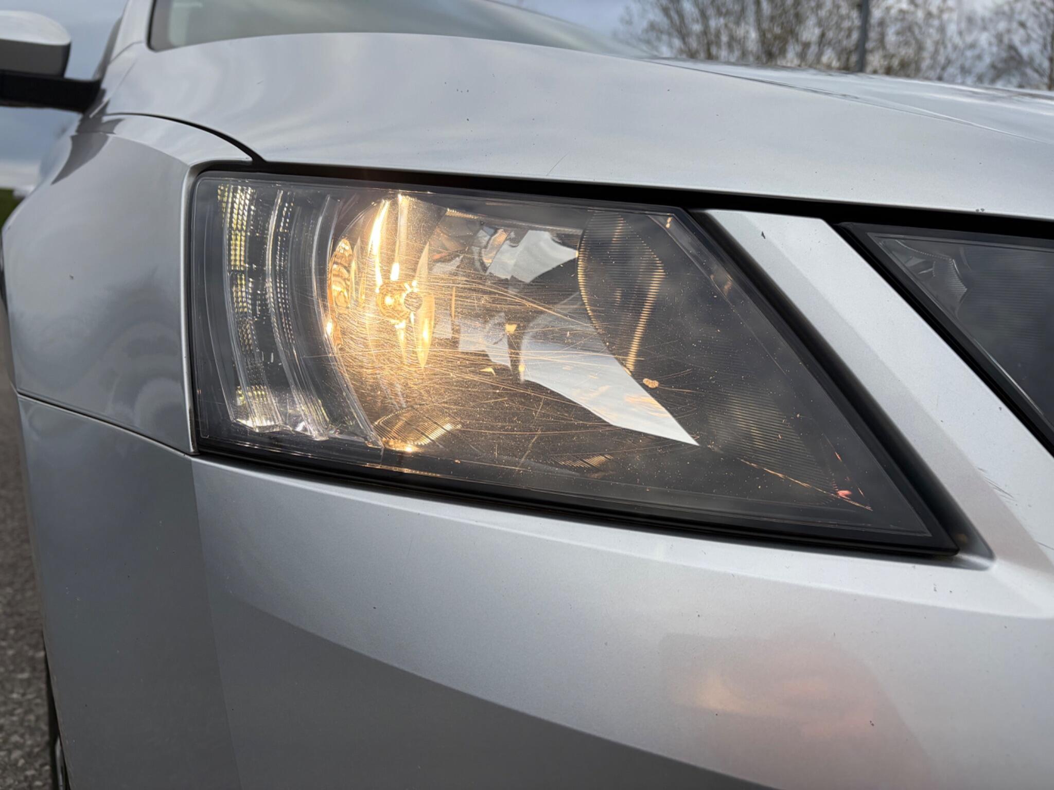 Skoda Octavia - Image 33