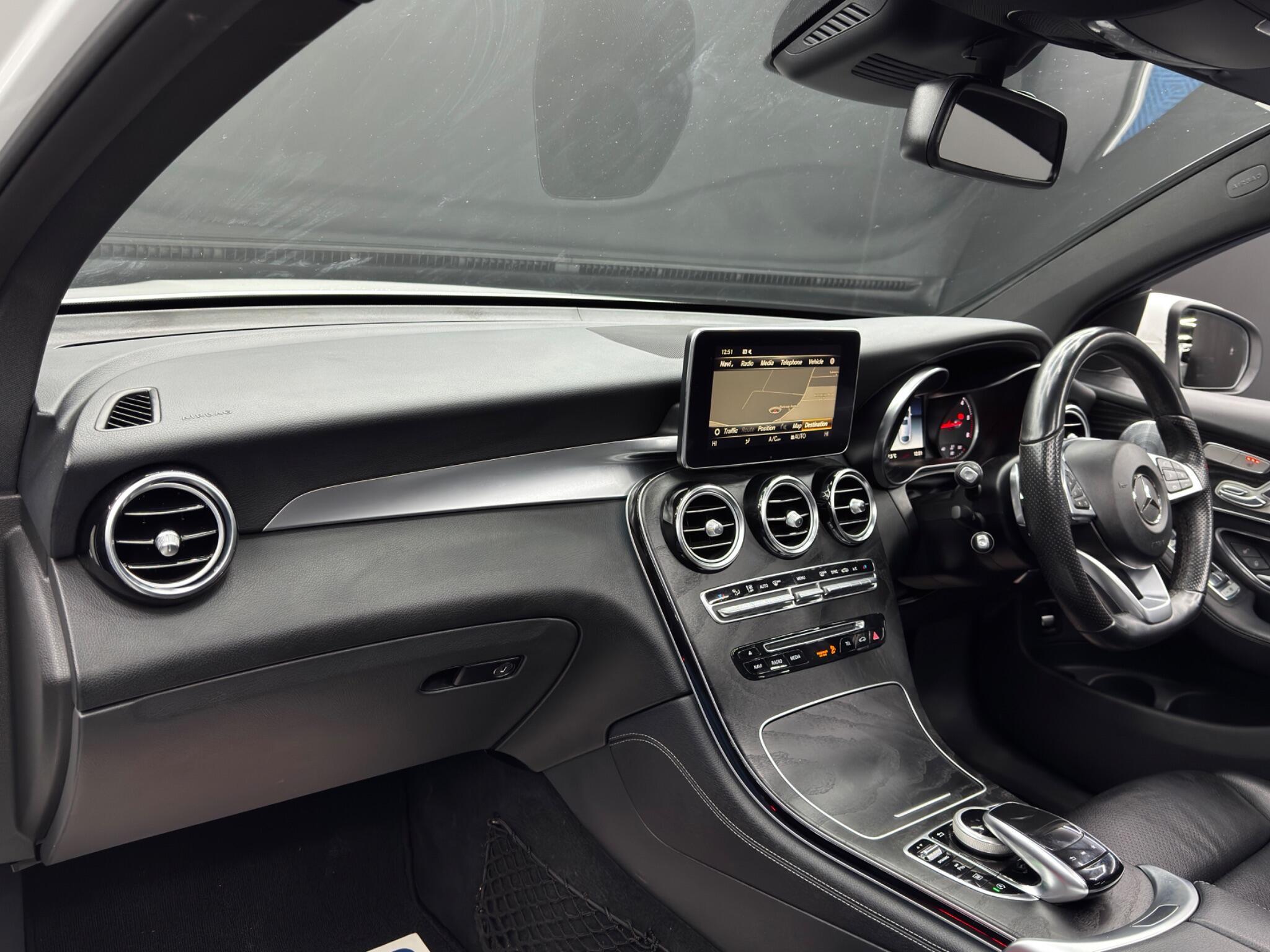 Mercedes GLC - Image 11