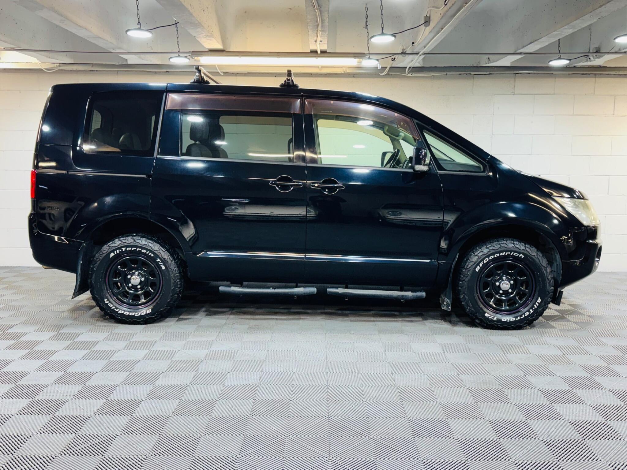 Mitsubishi Delica - Image 5