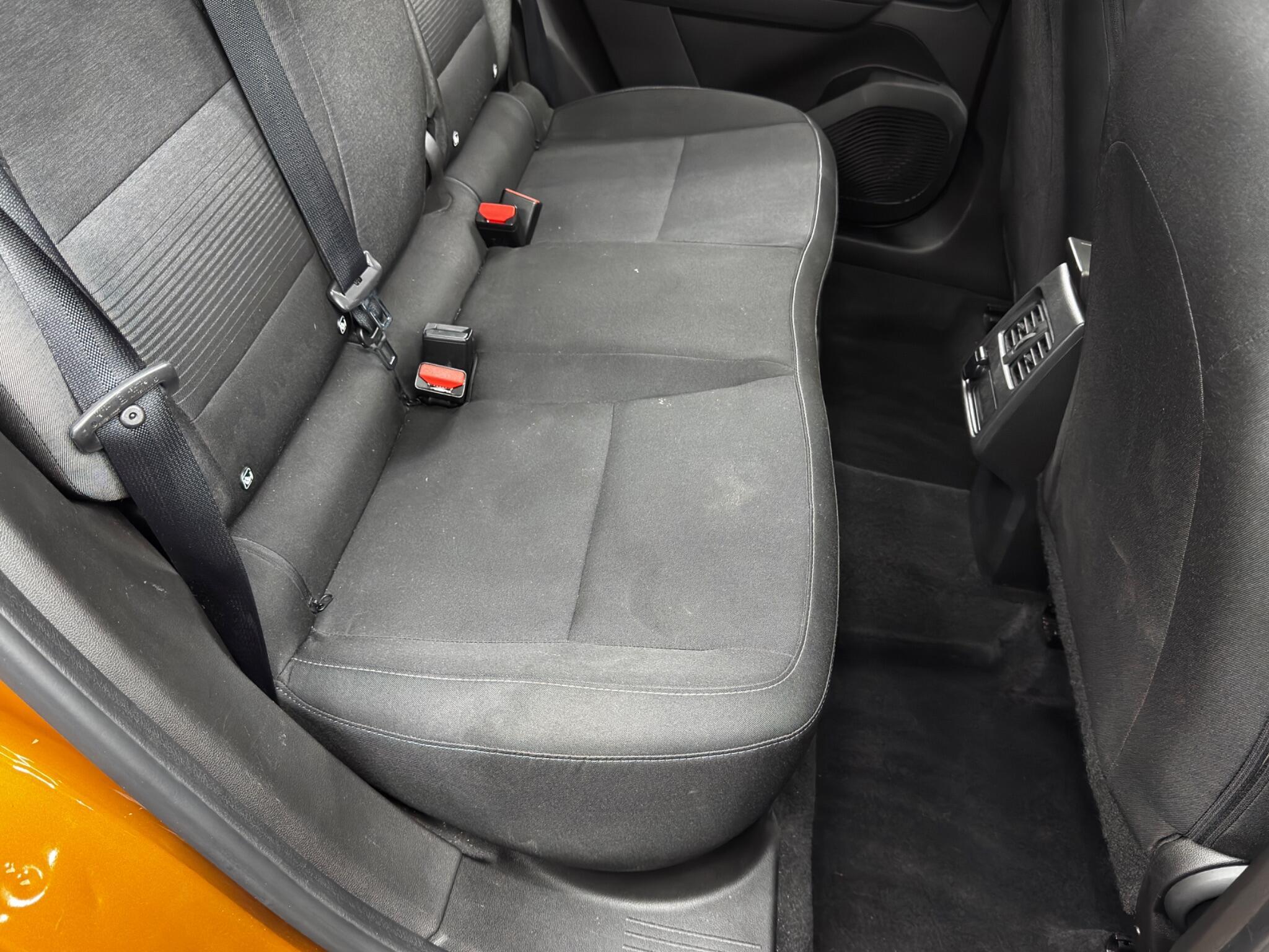 Renault Captur - Image 16