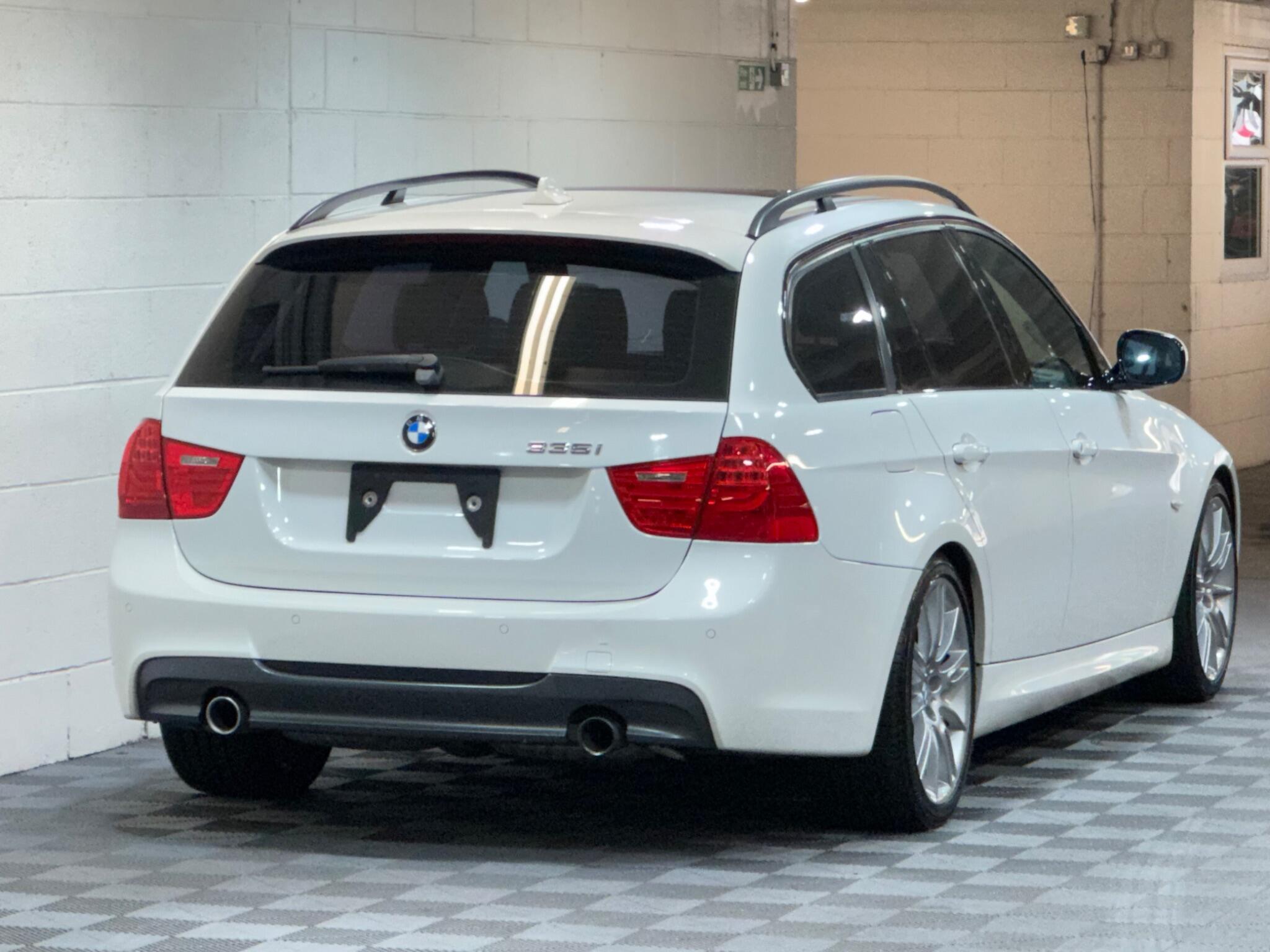 BMW 3 Series - Image 4
