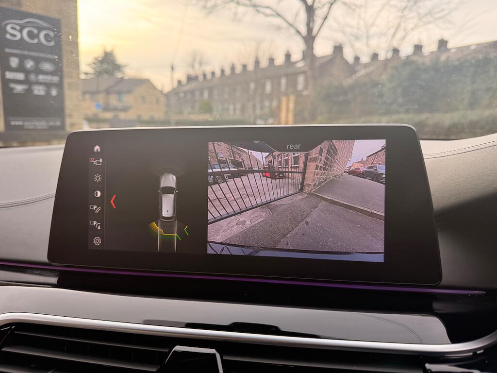 BMW 5 Series - Image 50