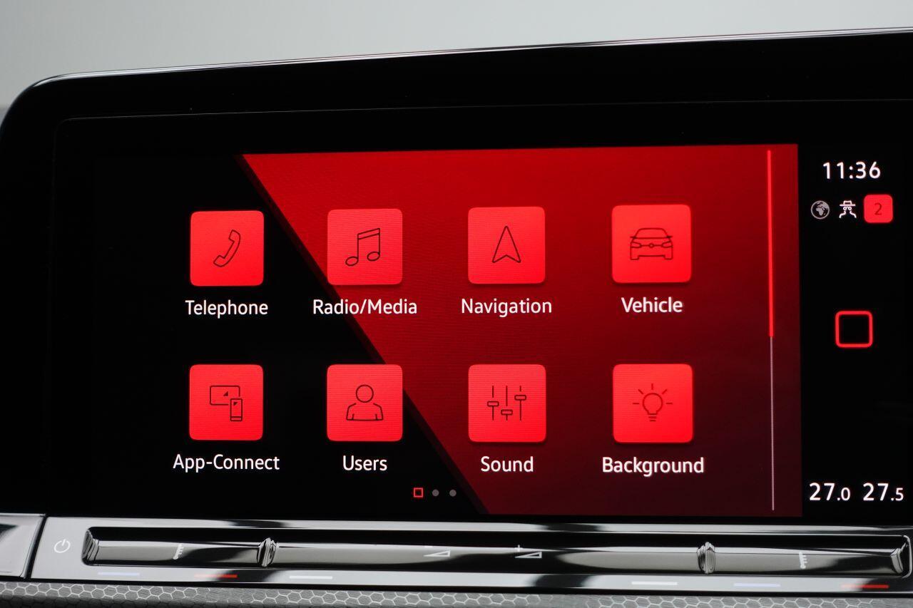 Volkswagen Golf - Image 58