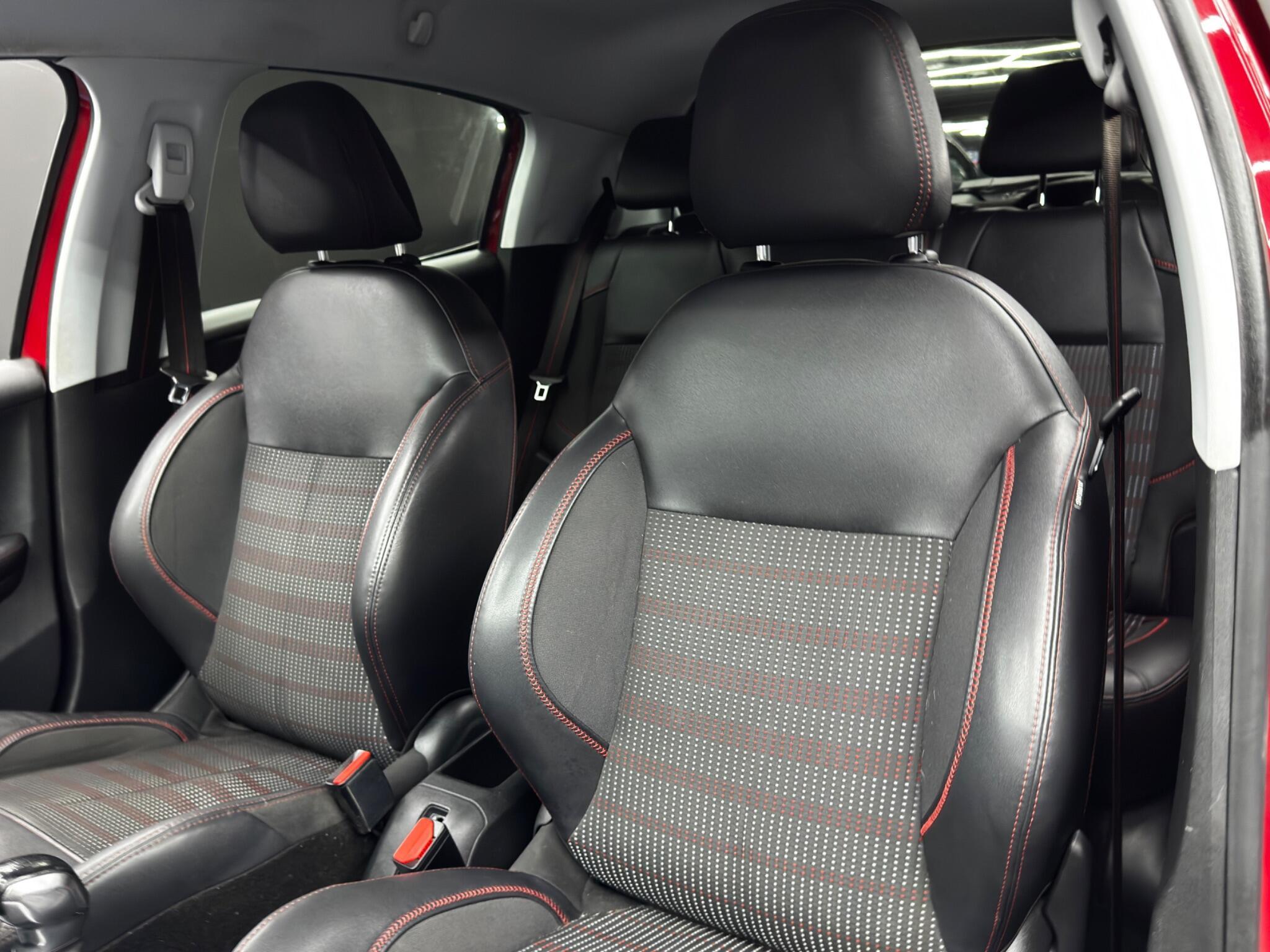 Peugeot 208 - Image 14