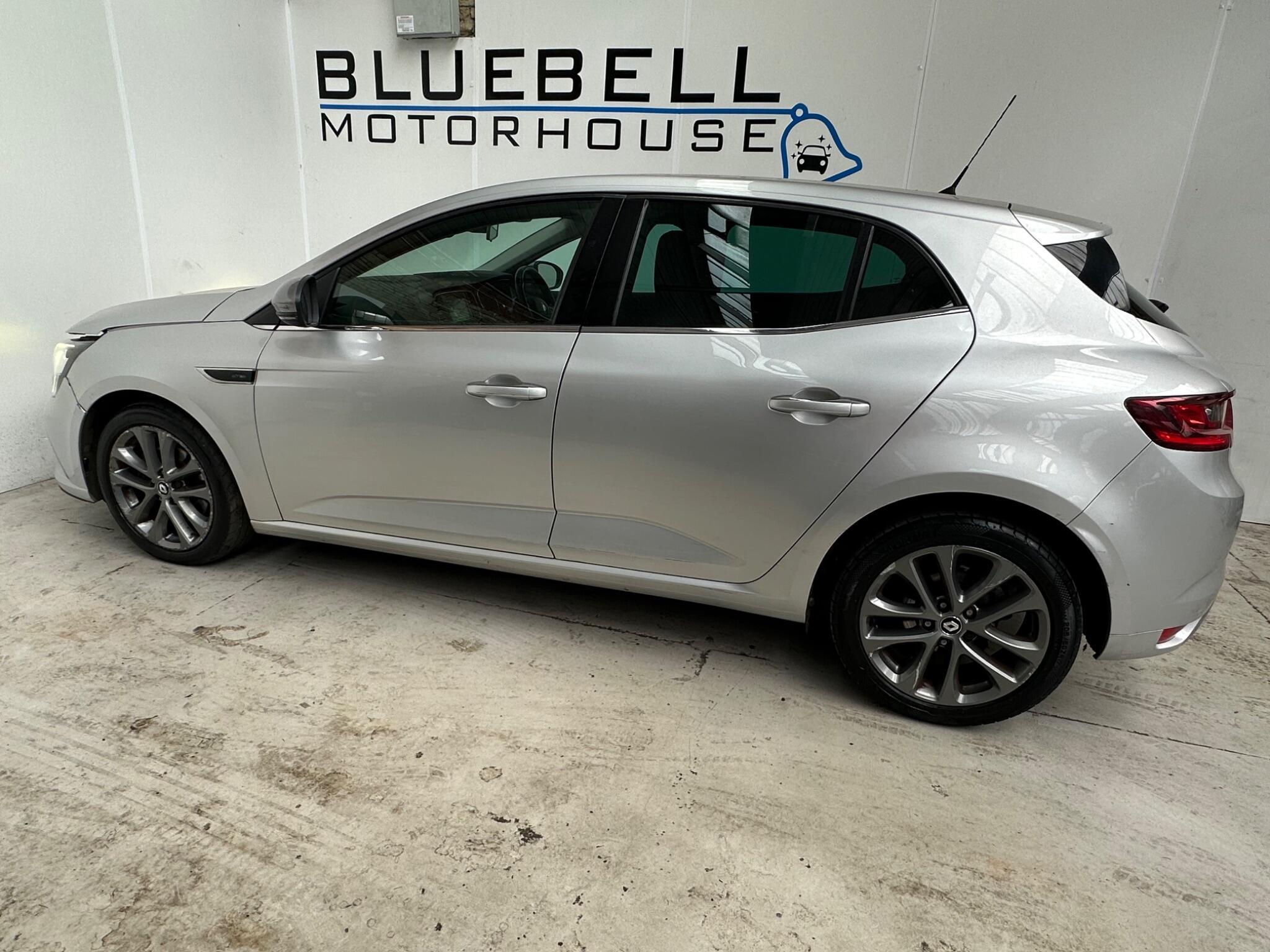 Renault Megane - Image 8