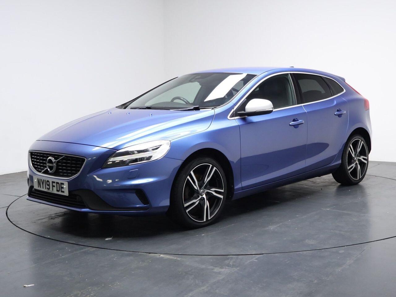 Volvo V40 - Image 6