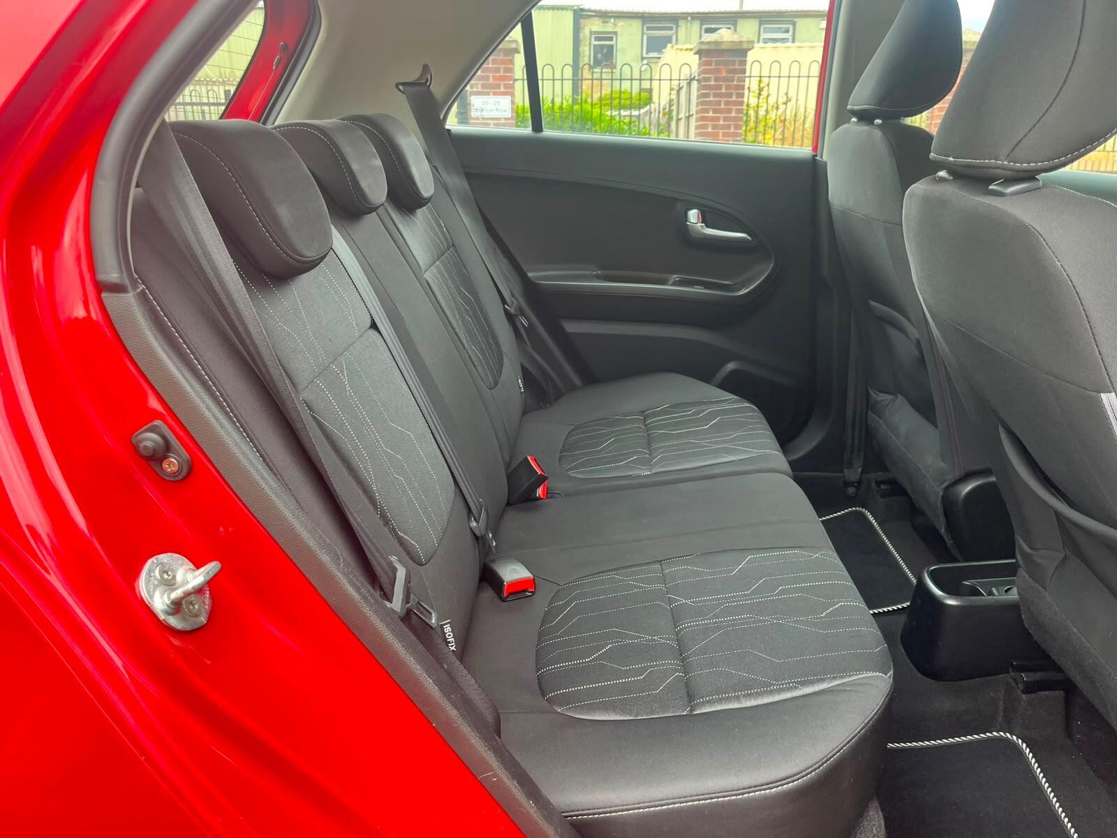 Kia Picanto - Image 11