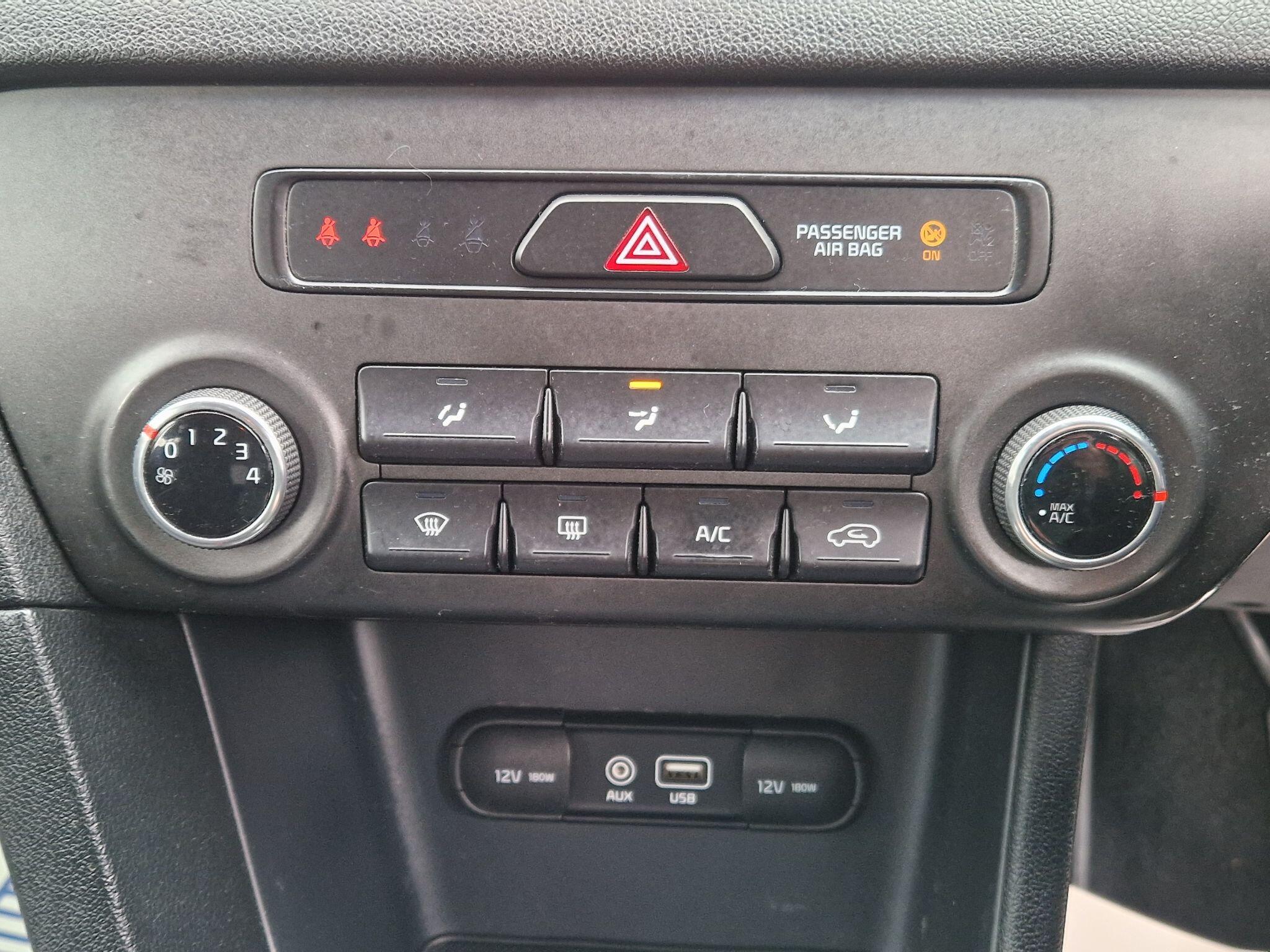 Kia Sportage - Image 48