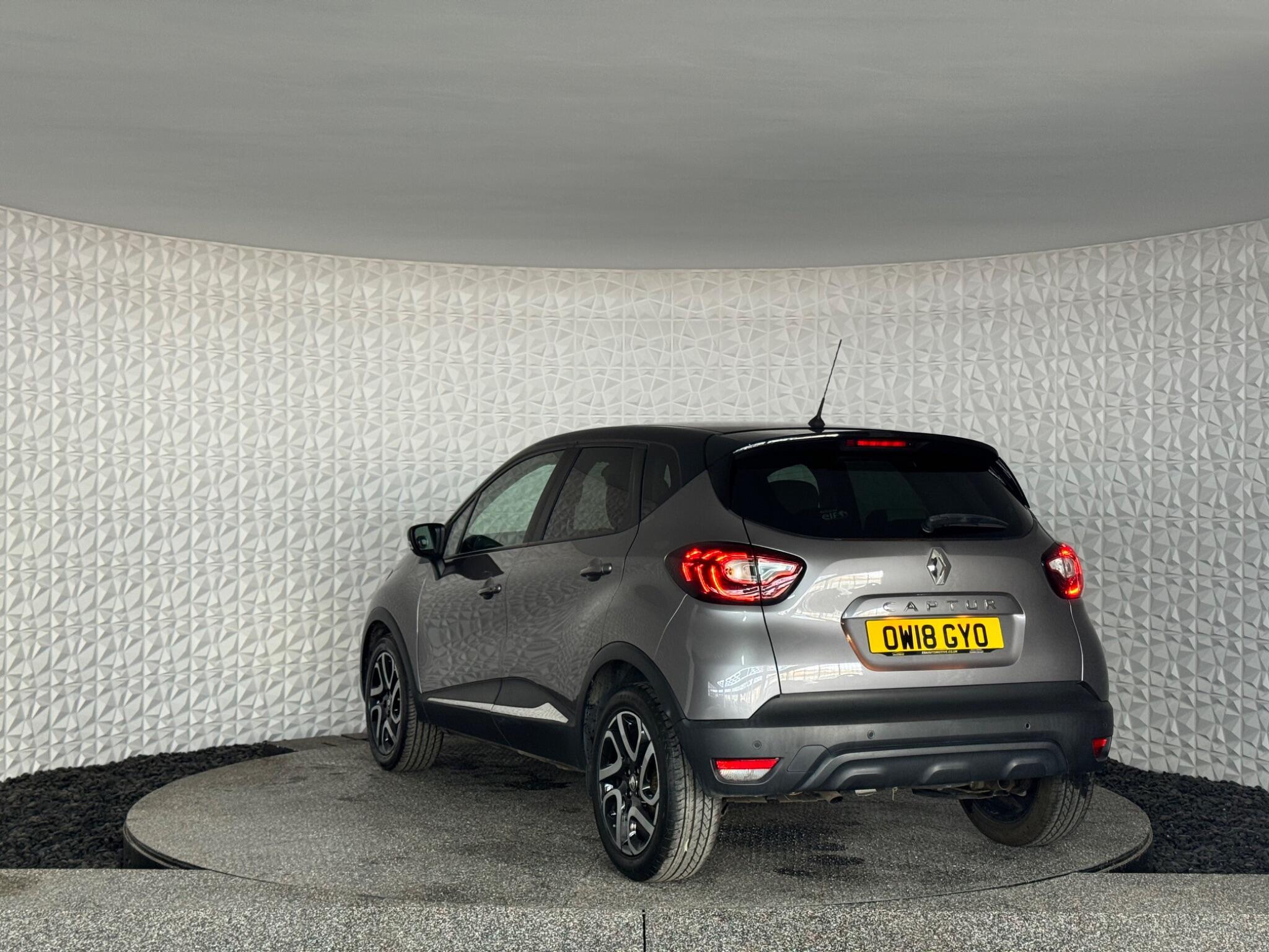 Renault Captur - Image 14